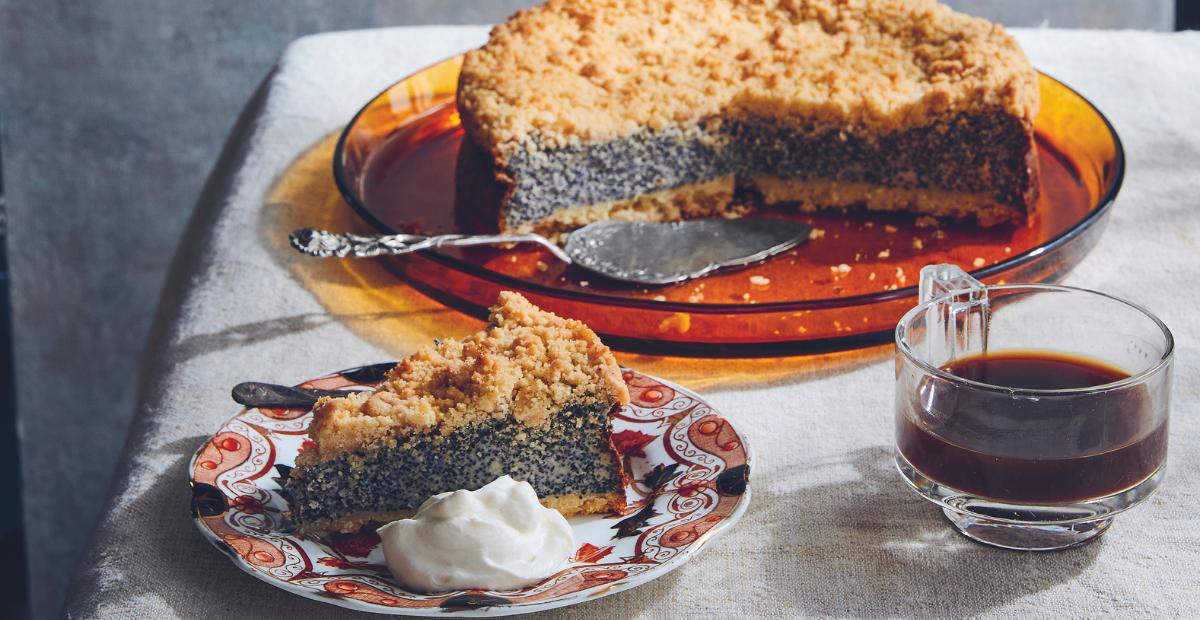 Blue Poppy Seed Crumble Cake recipe