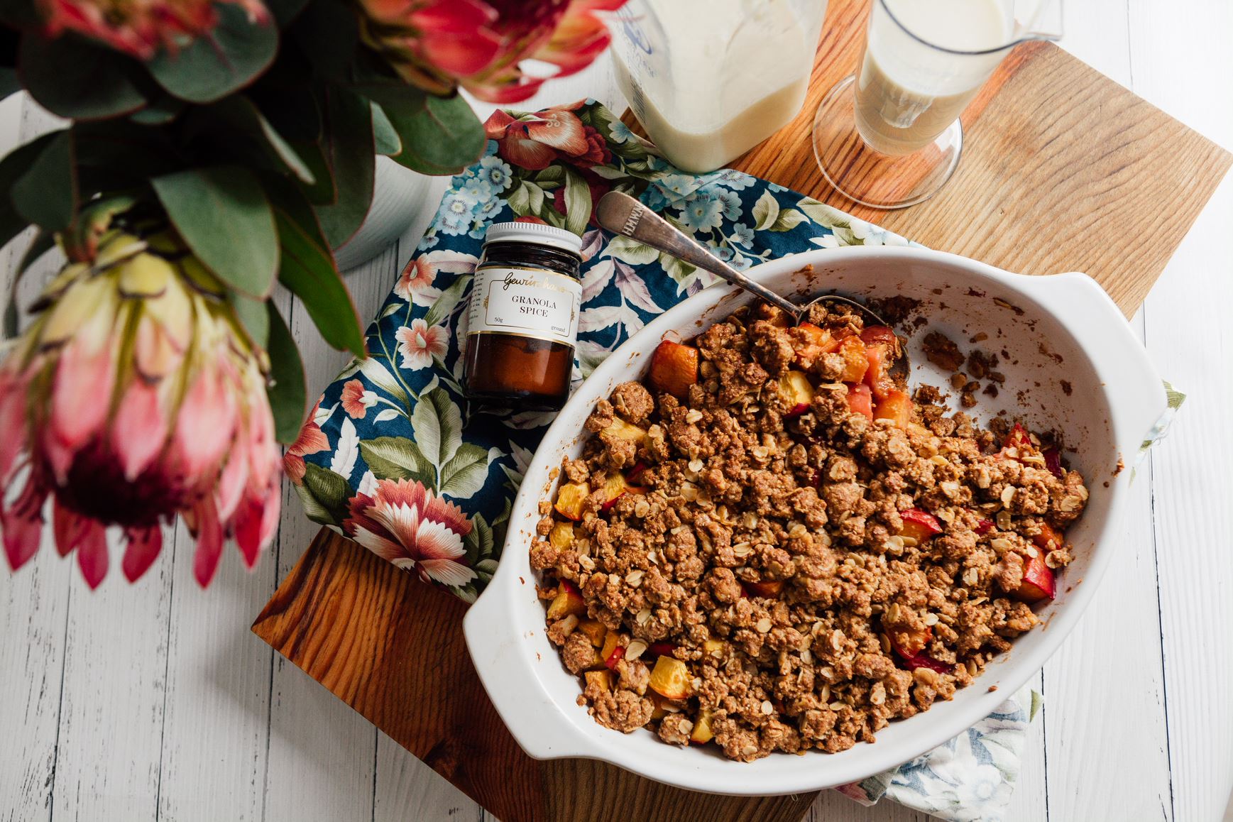 Nectarine Crumble Pie - Gewürzhaus