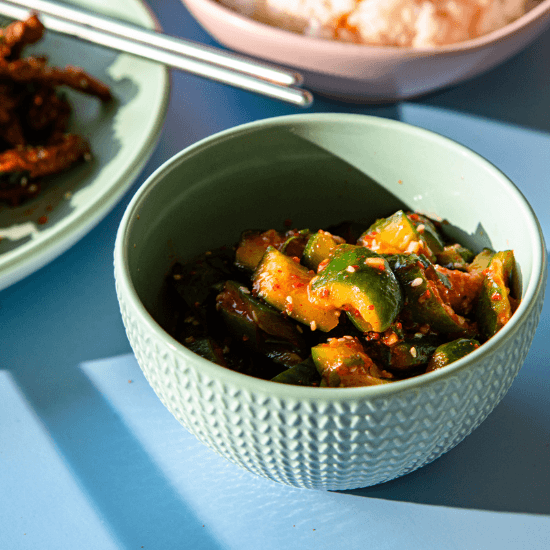 Spicy Cucumber Salad (Oi Muchim) - Gewürzhaus