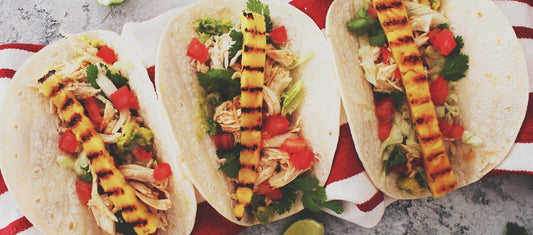 Tex Mex Chicken Tacos with Guacamole & Grilled Pineapple - Gewürzhaus