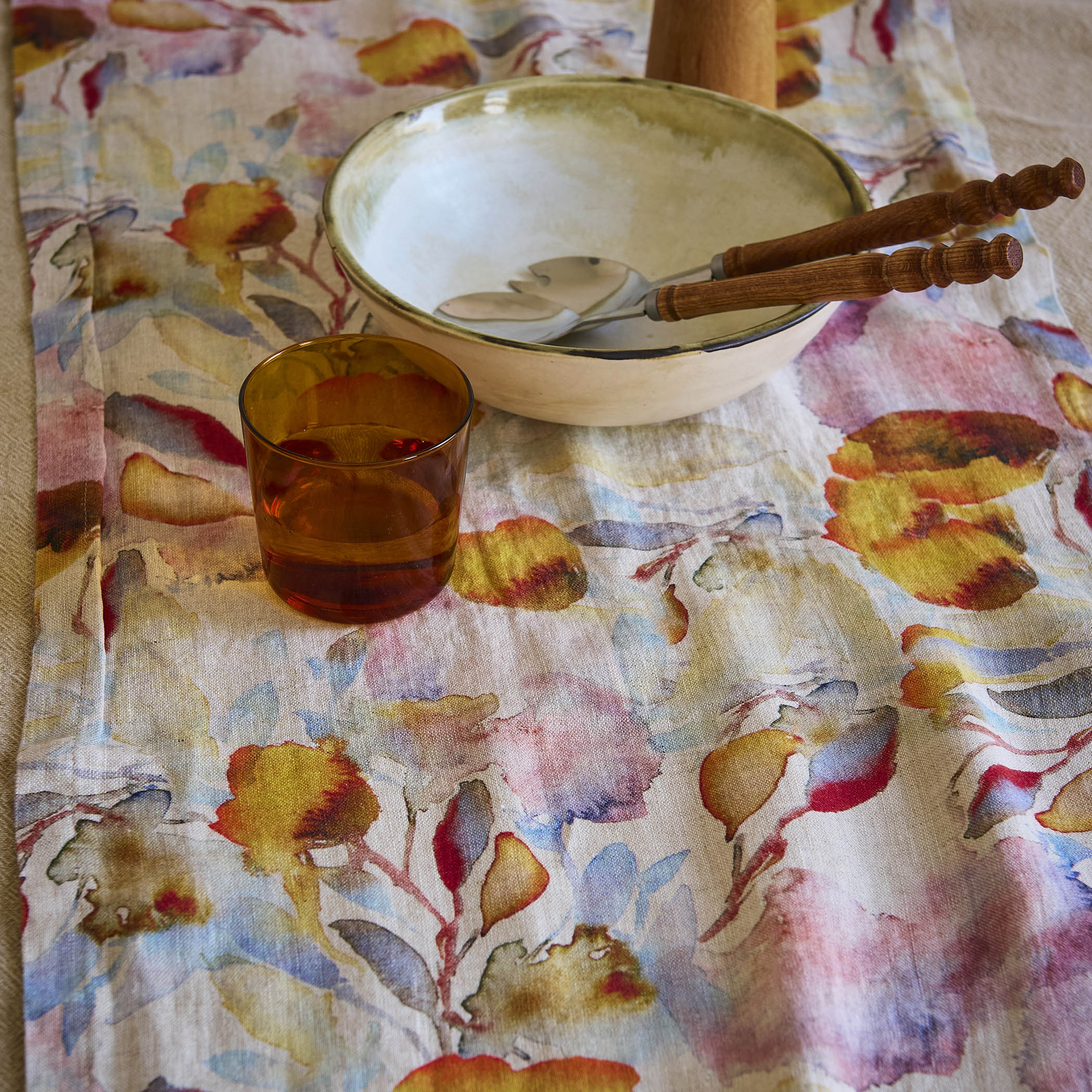 Gewürzhaus - Linen Table Runner Orange Flow on Natural